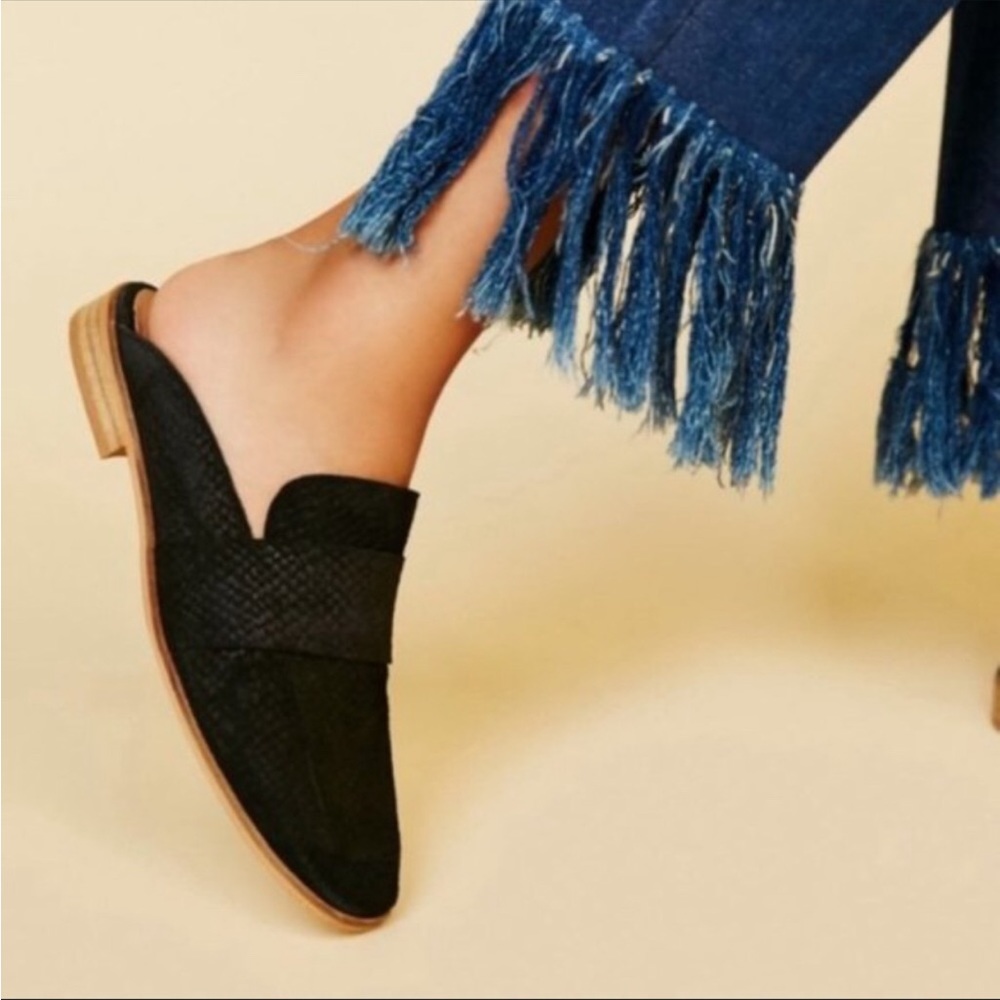 Lucky Brand Coryna Perforated Slip On Suede Mules Size 8.5 Black
